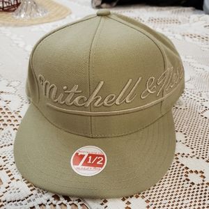 Mitchell & ness fitted cap